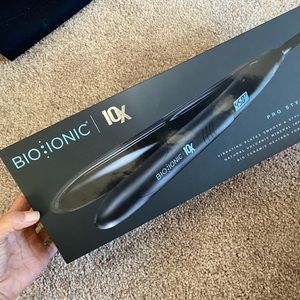 Bio ionic 10x flat iron